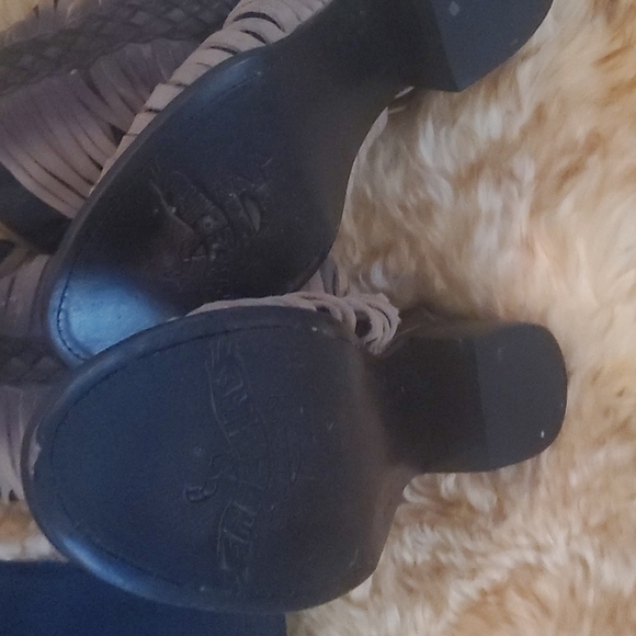 Freebird Steven by "India" Fringe Peeptoe Boots - Picture 4 of 12